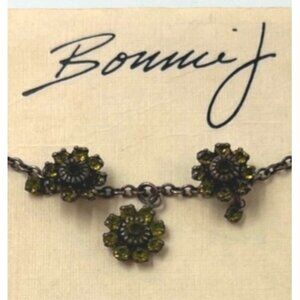 Bonnie J Earrings Necklace Set Pierced Silver Chain Flower Black Peridot